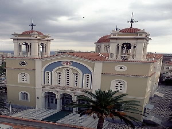 ΤΕΛΕΣΗ ΘΕΙΑΣ ΛΕΙΤΟΥΡΓΙΑΣ ΚΑΤΑ ΤΙΣ ΗΜΕΡΕΣ ΤΟΥ ΔΕΚΑΠΕΝΤΑΥΓΟΥΣΤΟΥ ΣΤΟΝ ΙΕΡΟ ΜΗΤΡΟΠΟΛΙΤΙΚΟ ΝΑΟ ΧΙΟΥ