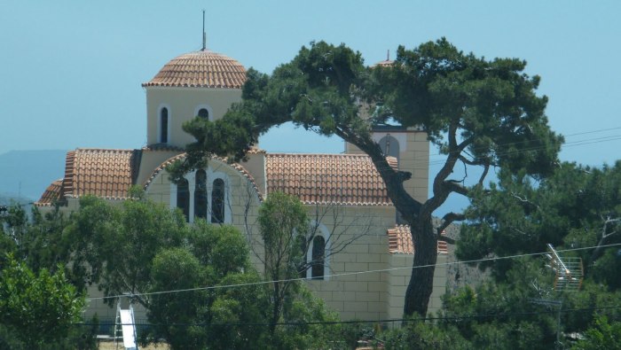 Agioi_Anargiroi